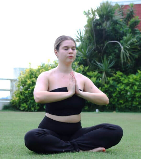 7 meditative asanas for focus and anxiety content