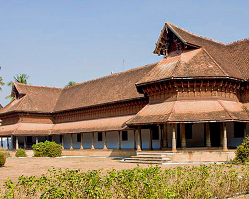 Kuthiramalika Palace3